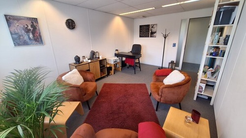 Psychologist, coach, relationship-therapist, couple- therapist in Breda