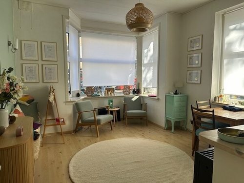 Psychodynamisch Therapeut | Systemisch Begeleider | EMDR | Jongeren coach | NLP Trainer | Relatietherapie in Amsterdam Psychodynamisch Therapeut | Systemisch Begeleider | EMDR | Jongeren coach | NLP Trainer | Relatietherapie in Amsterdam