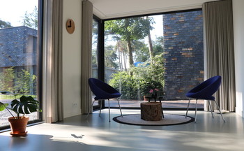 Lichaamgerichte psychotherapie en traumatherapie, Coaching, Mindfulness en compassie trainer, loopbaanbegeleider in Zeist