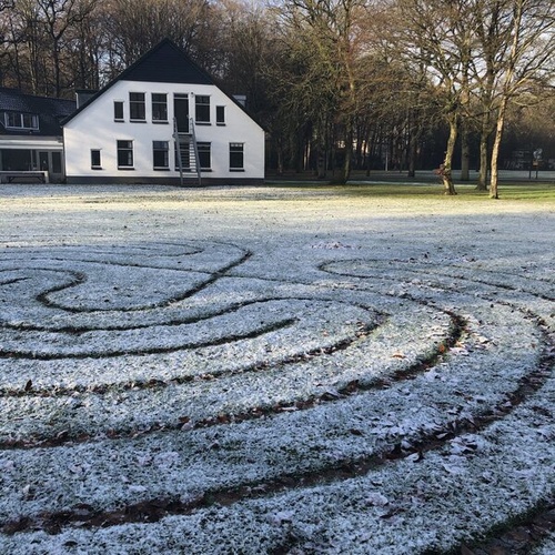 Lichaamsgericht therapeut op basis van de Polyvagaal Theorie en ACT, Traumatherapie en Relatietherapeut in Driebergen Lichaamsgericht therapeut op basis van de Polyvagaal Theorie en ACT, Traumatherapie en Relatietherapeut in Driebergen